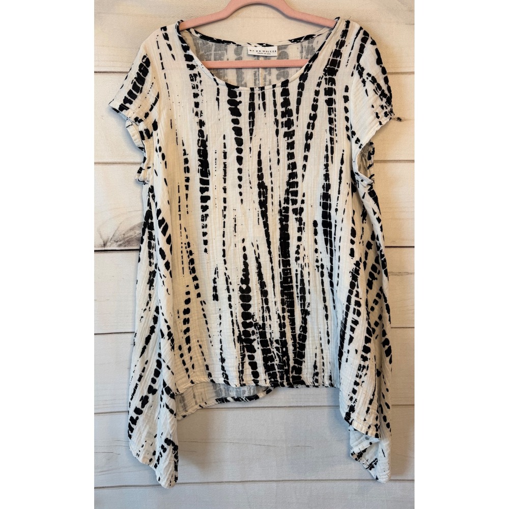 Bryn Walker Cotton Gauze Tie Dye Shibori Handkerchief Hem Tunic Top Black White